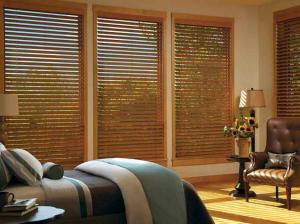 Parkland™ Reflections® wood blinds